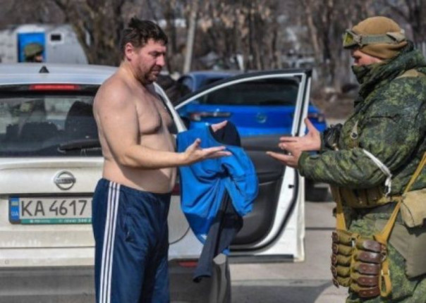 Ежедневно с Украины выезжают шесть тысяч мужчин. Некоторые меняют пол в паспорте