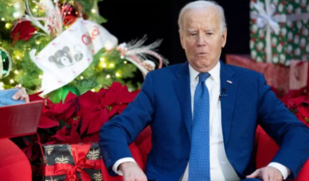 Проект "Дед на перфокартах" рассекречен. С наступающим!