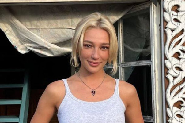 ФНС начала выездную налоговую проверку в отношении Насти Ивлеевой