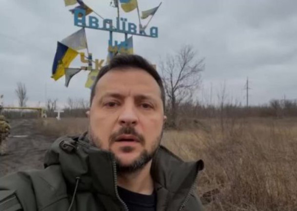 Зеленский якобы приехал в Авдеевку - готовит к сдаче?