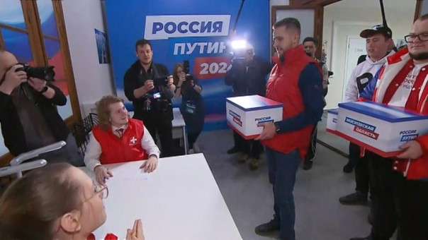 В поддержку Путина собрали более 500 тысяч подписей россиян