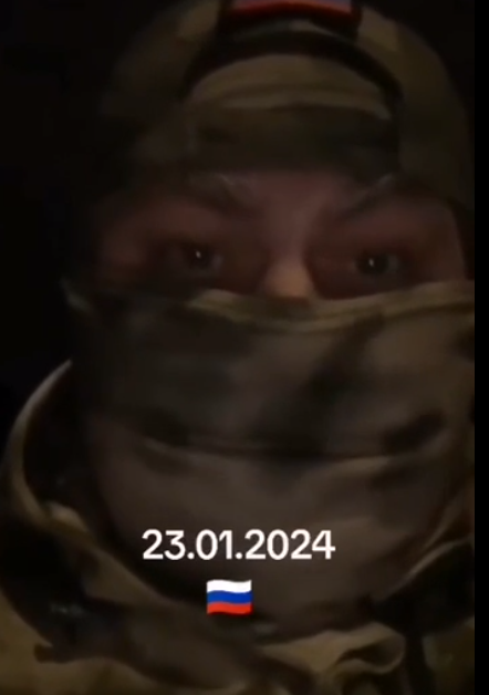 Бойцы ВС РФ предупреждают об опасности взятия в плен хохлушек