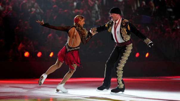 Роман Костомаров на протезах и Татьяна Навка повторяют золотой олимпийский номер «Кармен»