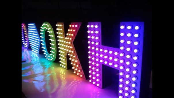 Чем бизнесу может помочь наружная вывеска и как ее заказать