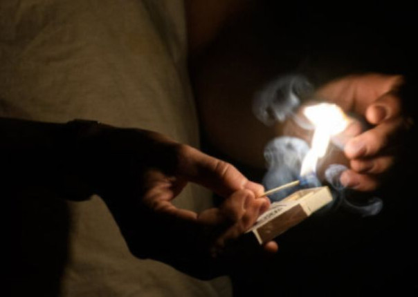 Полиция Санкт-Петербурга проверяет причастность Анатолия Шария к поджогам шин в подъездах домов