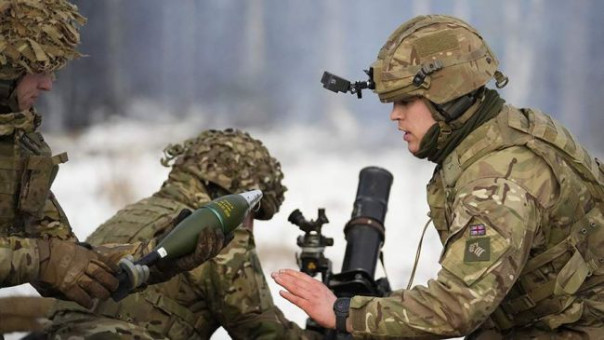 «Моей страны больше нет»: британцы не хотят сражаться за короля и приезжих халявщиков