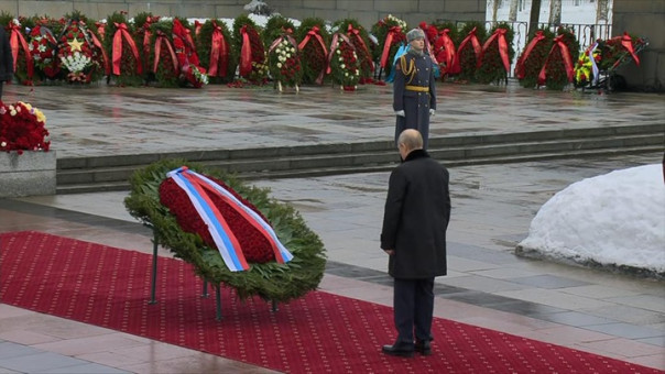 Путин почтил память жертв блокады Ленинграда