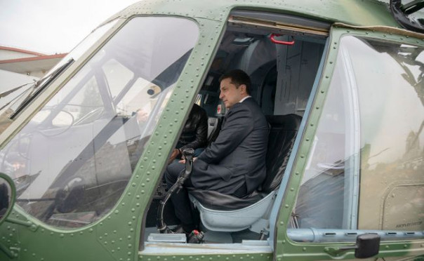 «Старьевщик с Банковой»: ЕС сбагрил Зеленскому советскую рухлядь и погряз в разборках