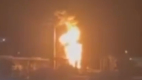 После атаки БПЛА произошло возгорание на нефтебазе в Курской области