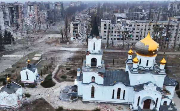 «И пропитанный смертью, горящий в огне Коксохим»: взявшим Авдеевку посвящается