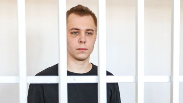 Сжегшего Коран Никиту Журавеля приговорили в Чечне к 3,5 годам колонии