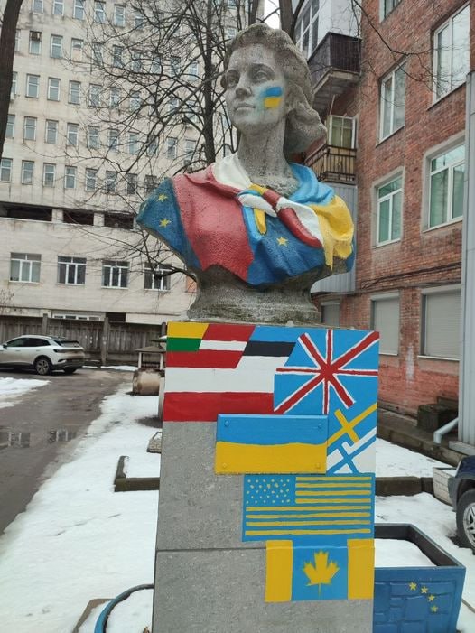Предсмертные судороги крыс бегущих с корабля