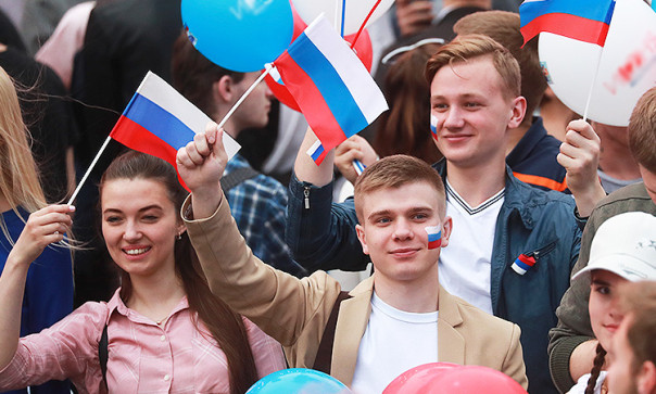 Иноагент "Левада": в феврале 2024 доля россиян считающих, что страна движется в верном направлении, достигла максимума за всю историю (324 замера) наблюдений