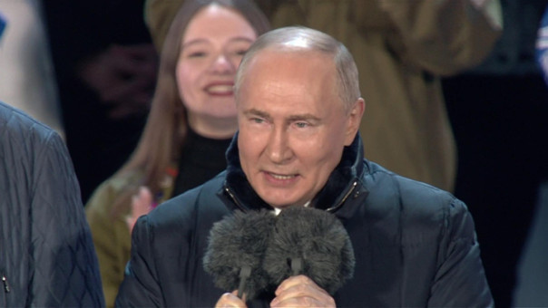 Путин поздравил россиян с 10-летней годовщиной воссоединения Крыма с РФ