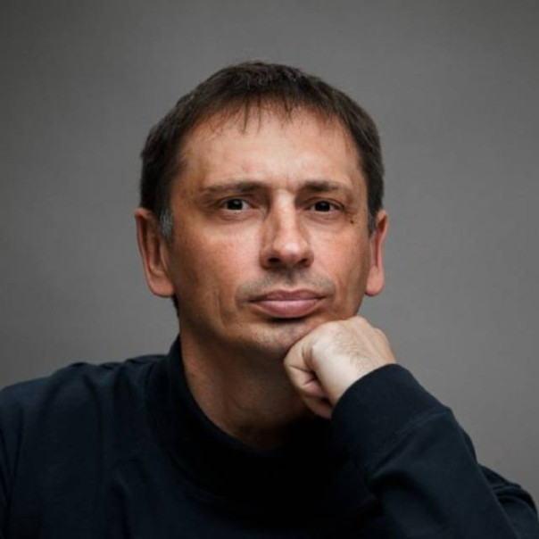 Сергей Брекотин: Руки в ноги и бегом: Европейские мужчины массово покидают службу. Отдуваться будут женщины ?