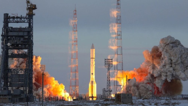 Ракета-носитель "Союз-2.1б" стартовала с космодрома Плесецк в интересах МО