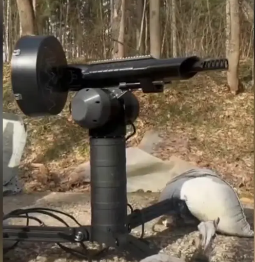Российский производитель сверхдальнобойных снайперских винтовок Lobaev Arms создает турель для защиты бронетехники от украинских FPV-дронов