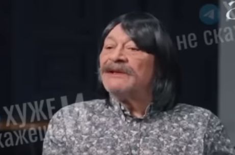 Похоже ещё один поехал кукушечкой.