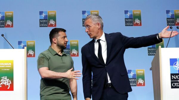 Удары лузеров. НАТО и Украина договорились испортить России майские праздники