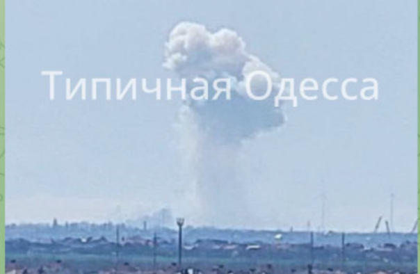 "Что-то серьёзное зацепили" русские ракеты. Скорые и пожарные час гоняют по Одессе