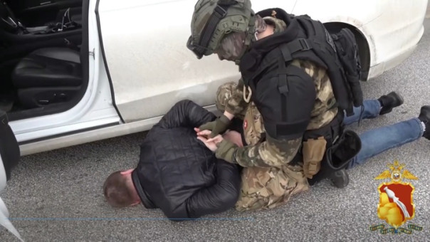 В Воронеже задержали теневых банкиров, обналичивших 400 миллионов рублей