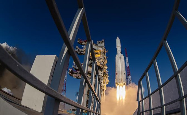 Россия, Китай или Маск: Кто лидер в космосе после старта «Ангары-А5»