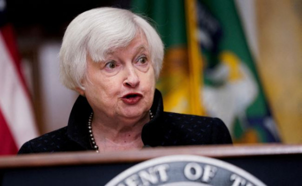 Глава Минифина США: доллар потерпел ошеломляющий крах из-за антироссийских санкций