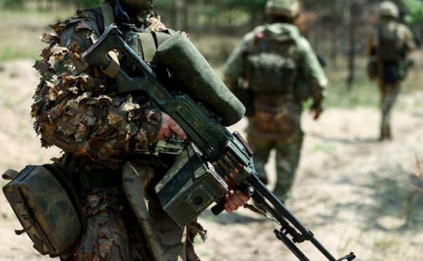 Спецназ «Аида» и «ГОРБ» терзают оборону ВСУ