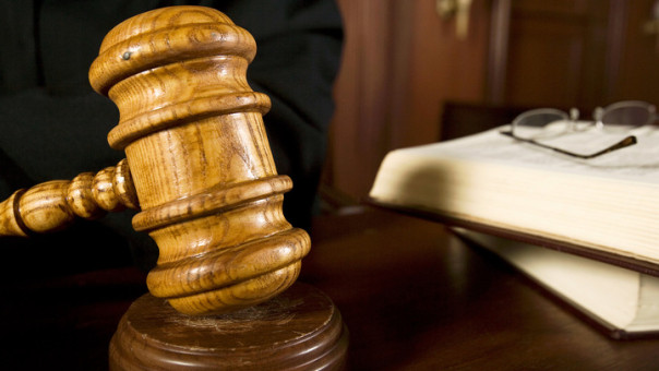 Суд арестовал имущество фигурантов дела "Военторга"