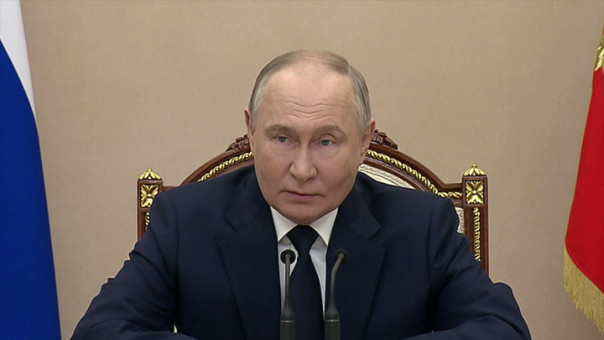 Путин: в этом году наши войска по всем направлениям улучшают свои позиции | Совещание с командующими военных округов