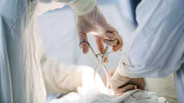 В Новокузнецке спасли участника СВО, удалив из его сердца осколок снаряда