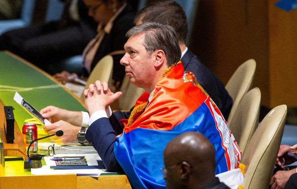 Сербов снова унизили