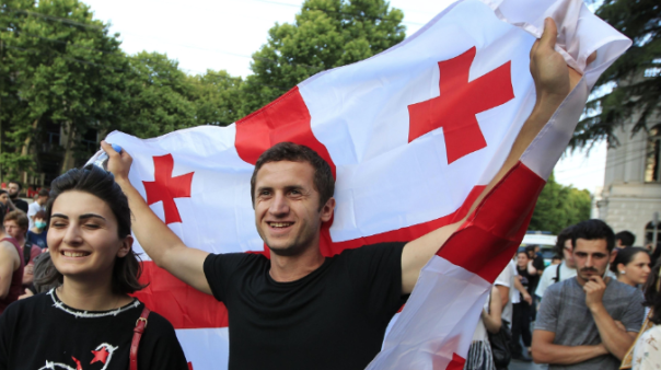 Неробкие грузины возвращают суверенитет
