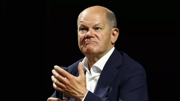 Шольц отклонил призыв Зеленского сбивать российские ракеты над Украиной