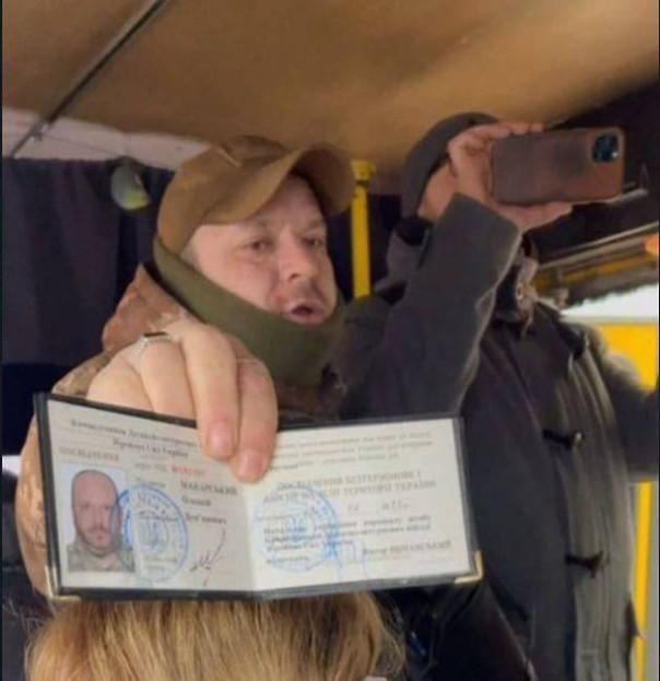 Прославившийся угрозами женщине быдло-боевик ТЦК продавал за $4 000 пустые повестки для уклонистов, — полиция