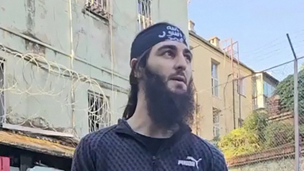 Сотрудники ФСИН освобождены, террористы ликвидированы. Также есть и раненые.