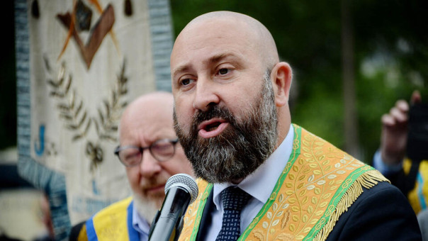 Во Франции секта масонов организовала антирусские митинги