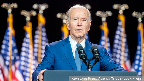 Опрос: Почти половина американцев выступила за сокращение помощи Украине