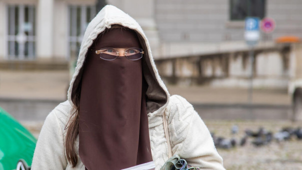 Муфтият Дагестана ввел временный запрет на ношение никаба