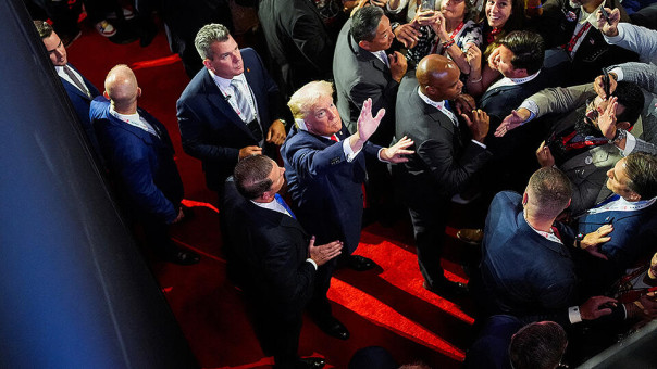 "Цивилизованный мир" обвиняет Трампа в покушении на самого себя