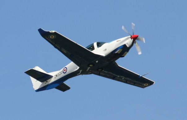 Возле Харькова заметили самолет британских ВВС