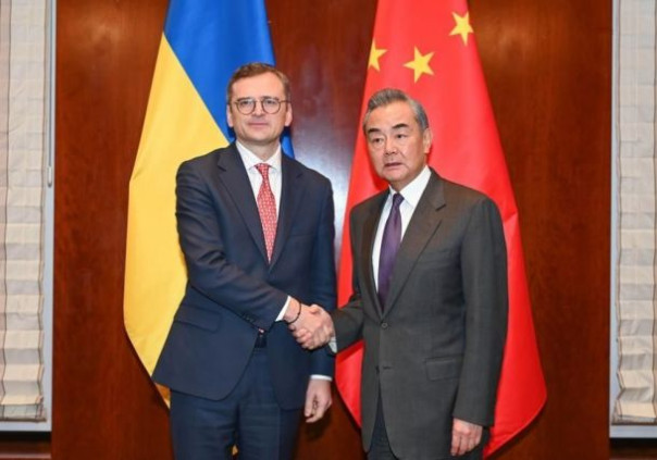 Китай! Чей Крым?