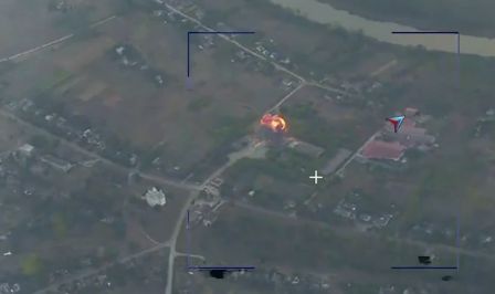 ВС России ударили по пункту дислокации батальона ВСУ и склад вооружений в Сумской области