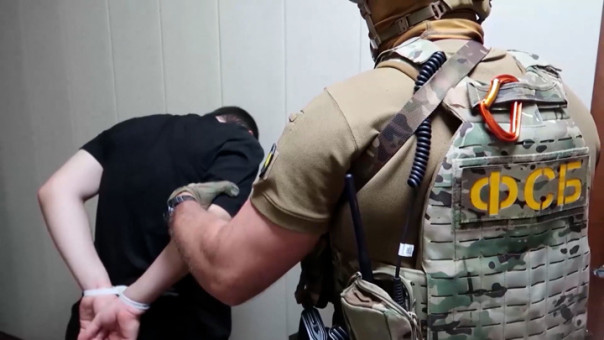 В Ростове-на-Дону сотрудники УФСБ задержали подозреваемых в пособничестве украинским кол-центрам