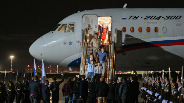 Исторический обмен: своих в бою не бросаем