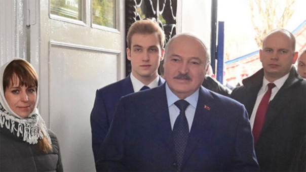 Сын президента Белоруссии Николай Лукашенко попал под санкции Канады | США ввели санкции против ряда авиакомпаний и заводов Белоруссии