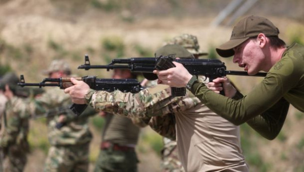 "Проникли в расположение и накрыли целую улицу": Группа спецназа обманула засевших диверсантов