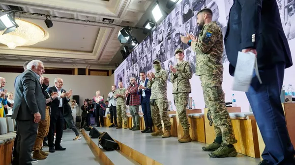 В ожидании сказочного часа: что показала "Ялтинская европейская стратегия" в Киеве