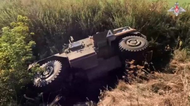 Морпехи уничтожили колонну бронетехники ВСУ в Курской области