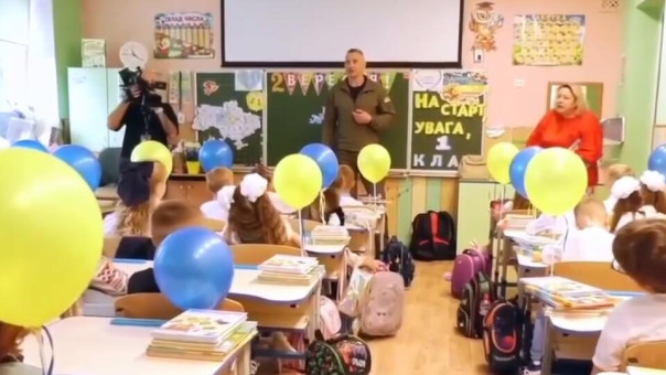 Школьники киевского лицея перепутали Кличко и Зеленского